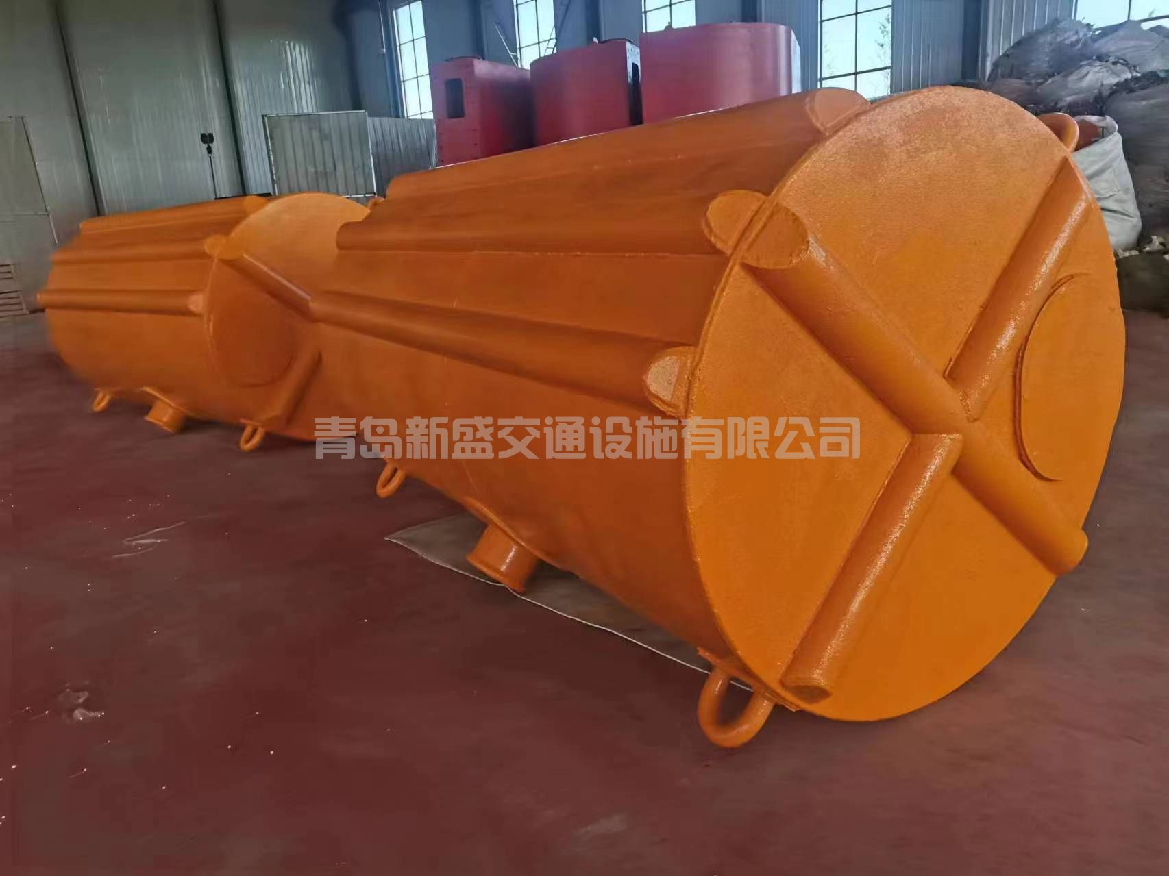 系泊浮筒：静守水域，护佑舟船归泊